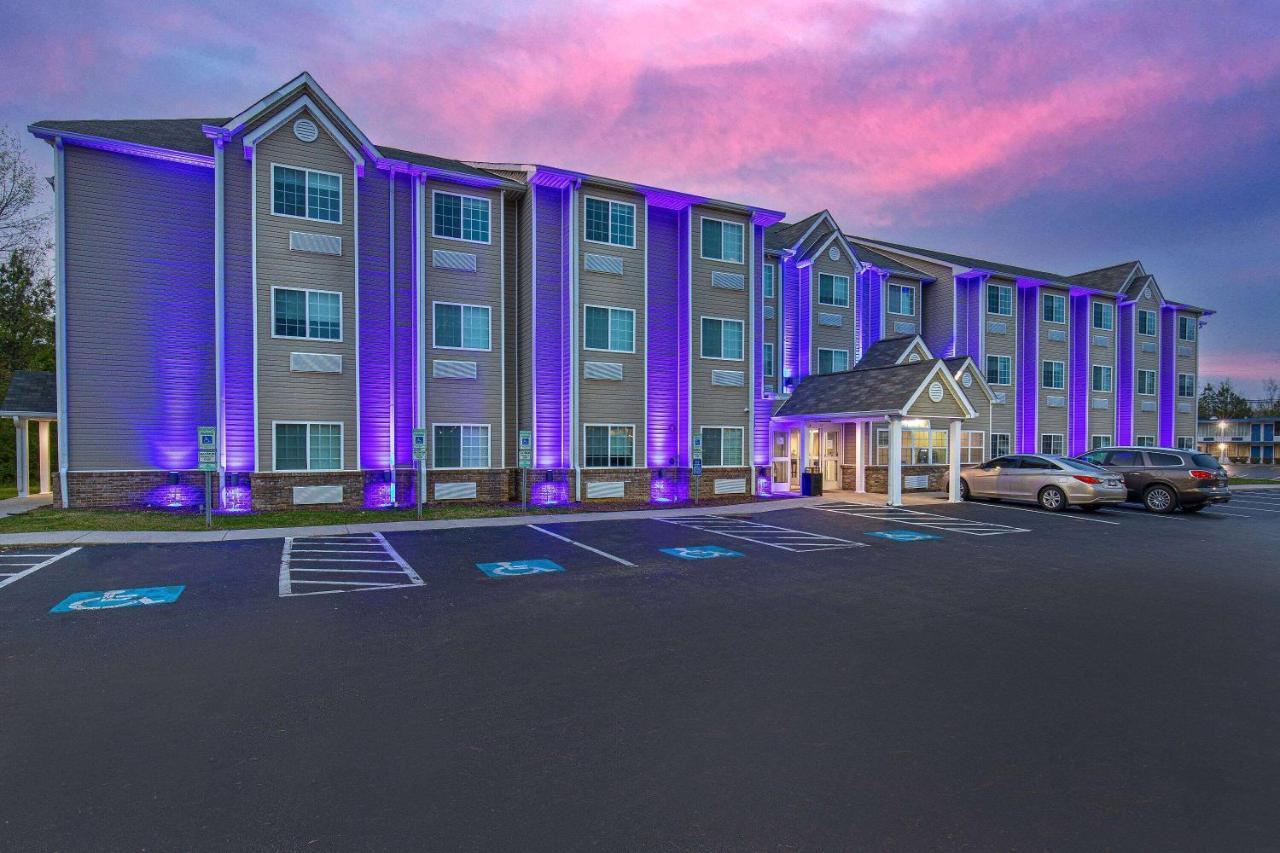 Microtel Inn & Suites By Wyndham Manchester - Newly Renovated Екстер'єр фото